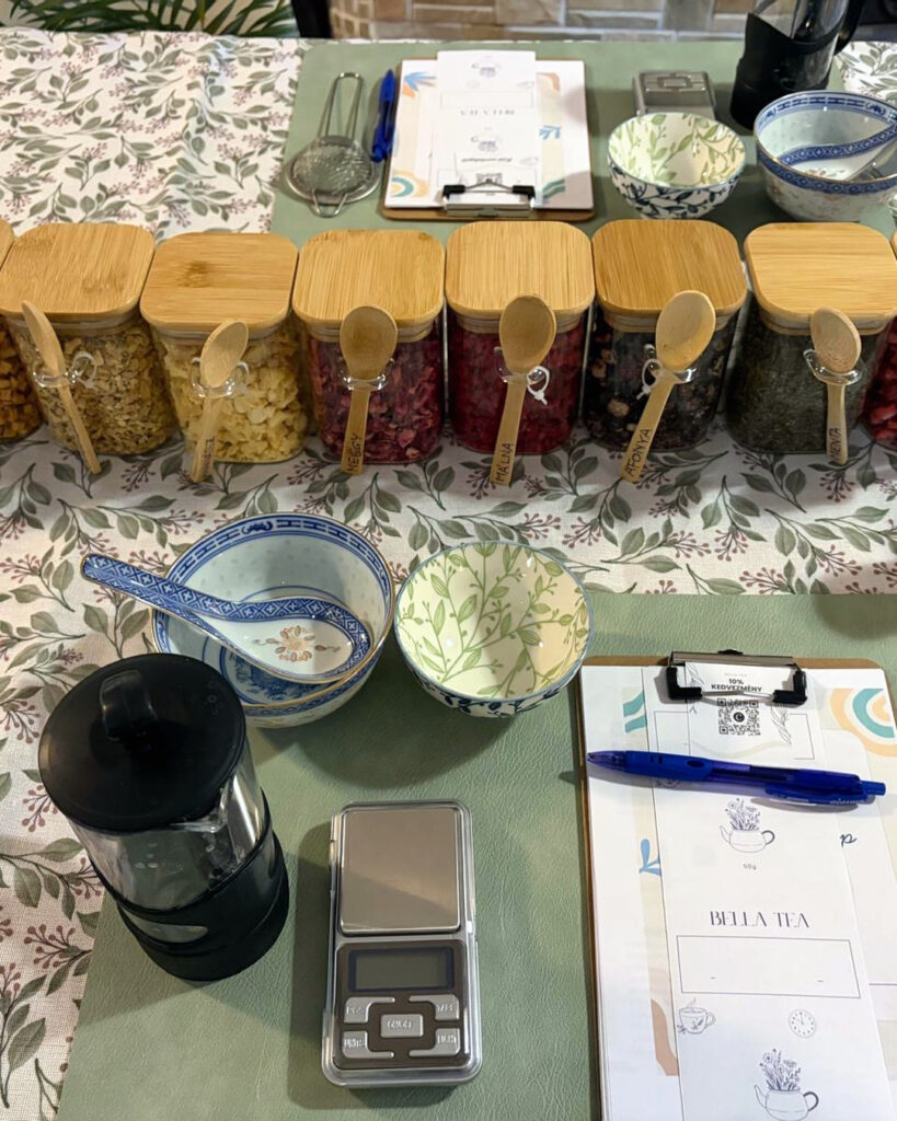Rókavár X Bella Tea: Készítsd el a saját téli teádat! workshop (kutyás)